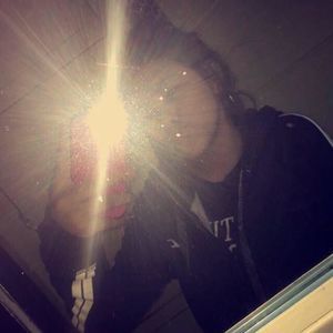 Meet your Posher, Ysabel